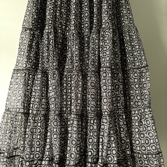 Max Studio Maxi Dress Black and White Pattern - Picture 5 of 8